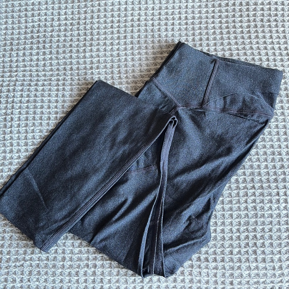 Under Armour Cropped Leggings